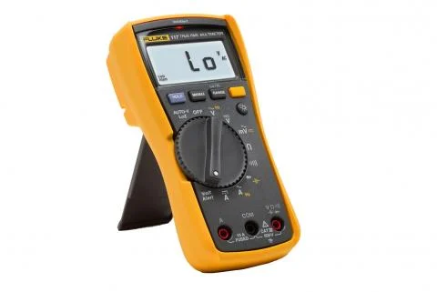 Fluke 117C 非接触式电压测量万用表.jpg